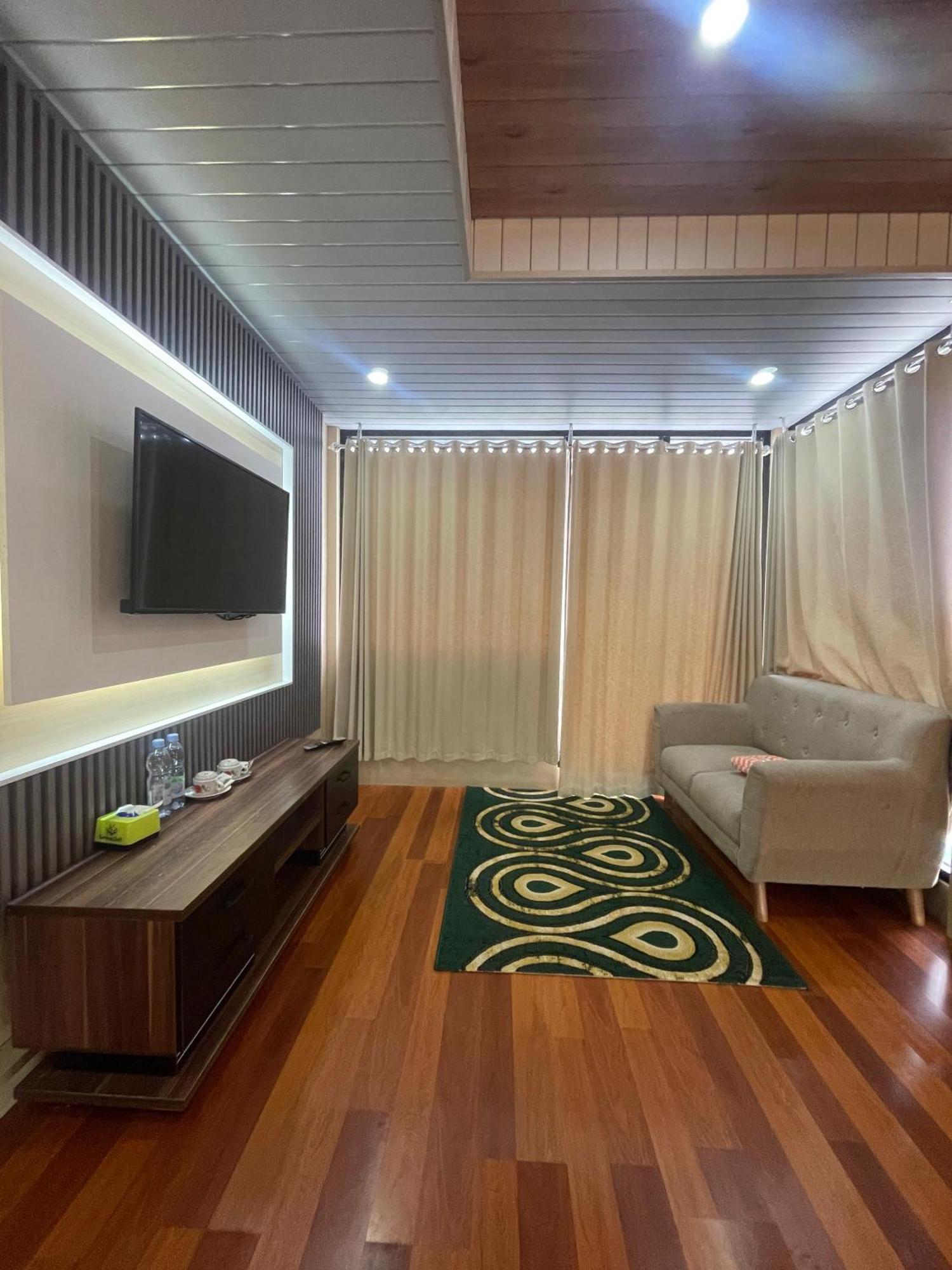 Pojok Kahyangan Homestay And Cabin Kejajar Extérieur photo